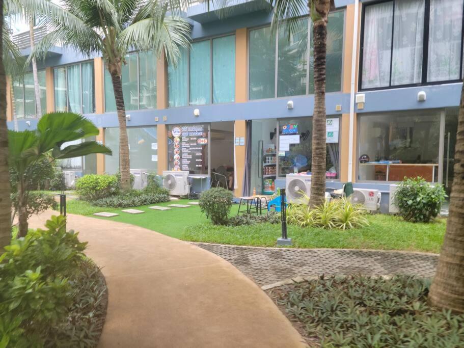 Laguna Beach Resort 2-Have Tub Loft Room Jomtien Beach Exteriör bild